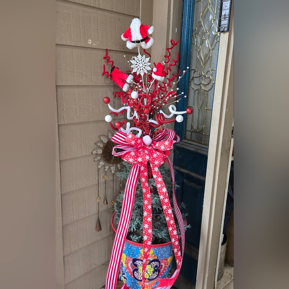 Santa Baby Tree Topper - Picture 2 of 2
